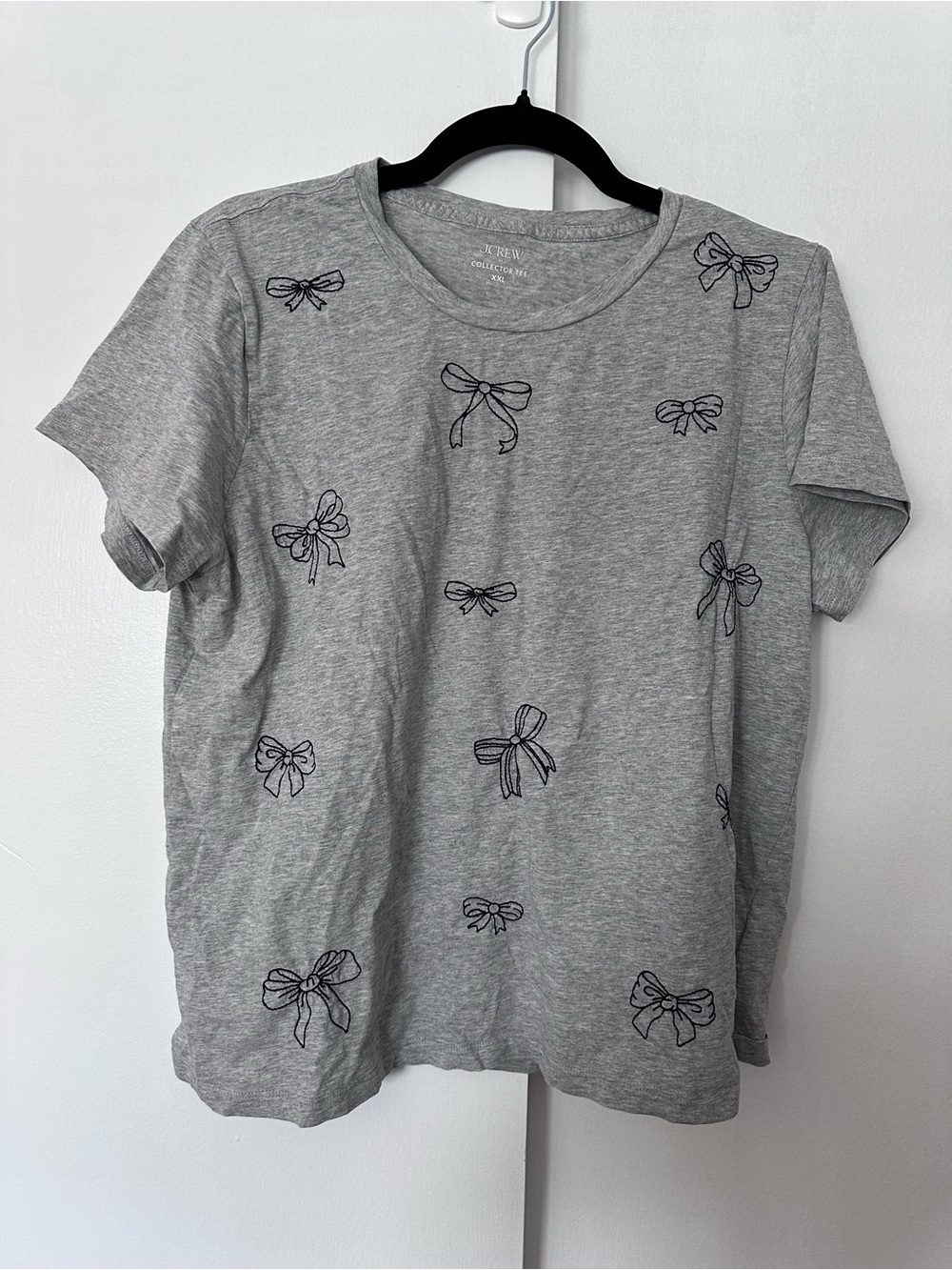 J Crew Gray Bow stitching tee shirt size xxl Euc excellent condition